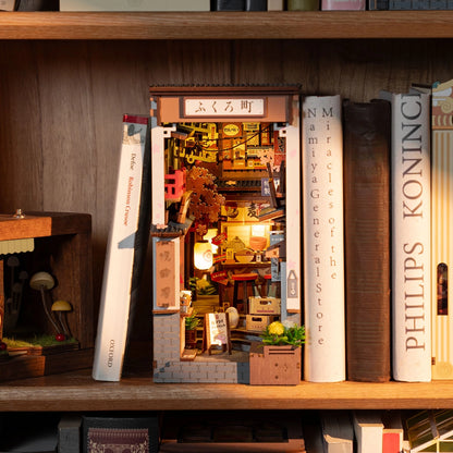 Book Nook Shelf Insert - Sakura Wine Alley